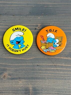 2 x 1980’s metal Smurf pins